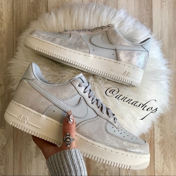 nike air force 1 07 premium platinum